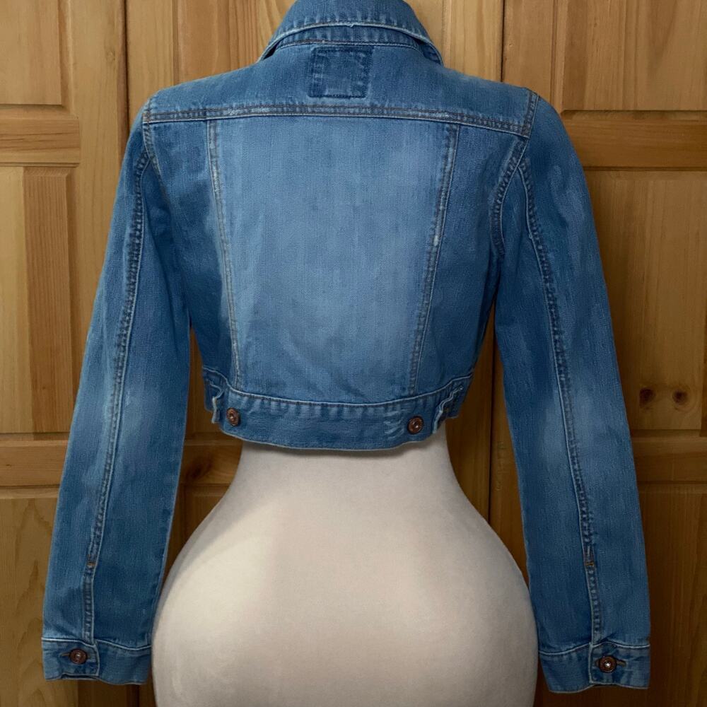 Vintage Y2K Old Navy Cropped Denim Jacket Lightwash Stitch Detail 100 Cotton Y2K - Picture 3 of 16
